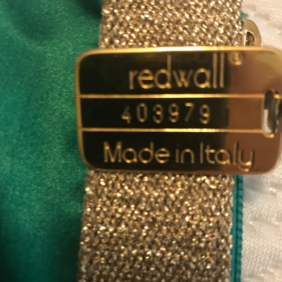 Moschino Redwall Tote/Beach Bag - Picture 2 of 6